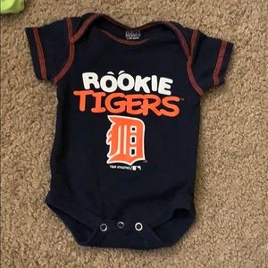 Detroit Tigers 0/3m Onesie